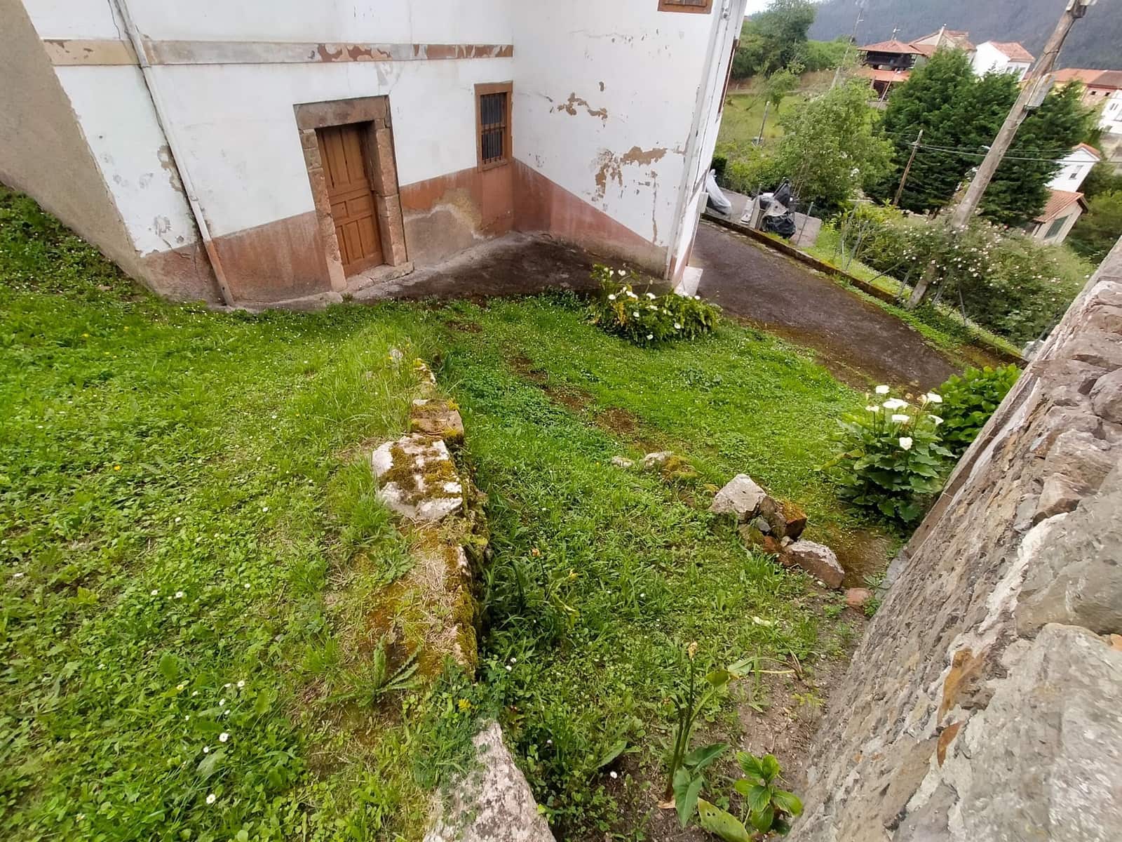 5 soveværelse Villa til salg i Pravia - € 170.000 (Ref: 9022979)