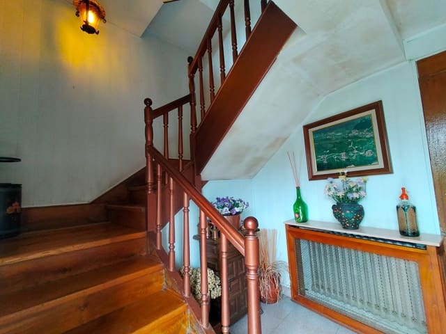 5 soveværelse Villa til salg i Pravia - € 170.000 (Ref: 9022979)