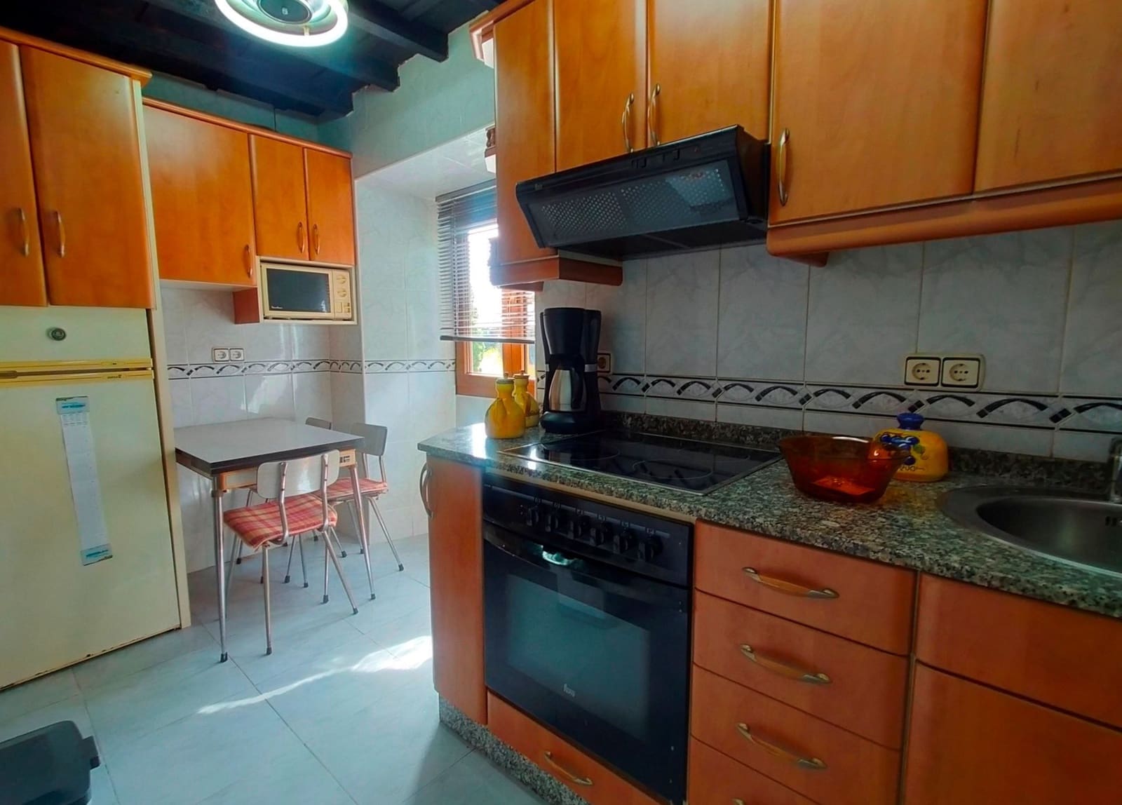 2 soveværelse Byhus til salg i Cudillero med garage - € 170.000 (Ref: 9034300)