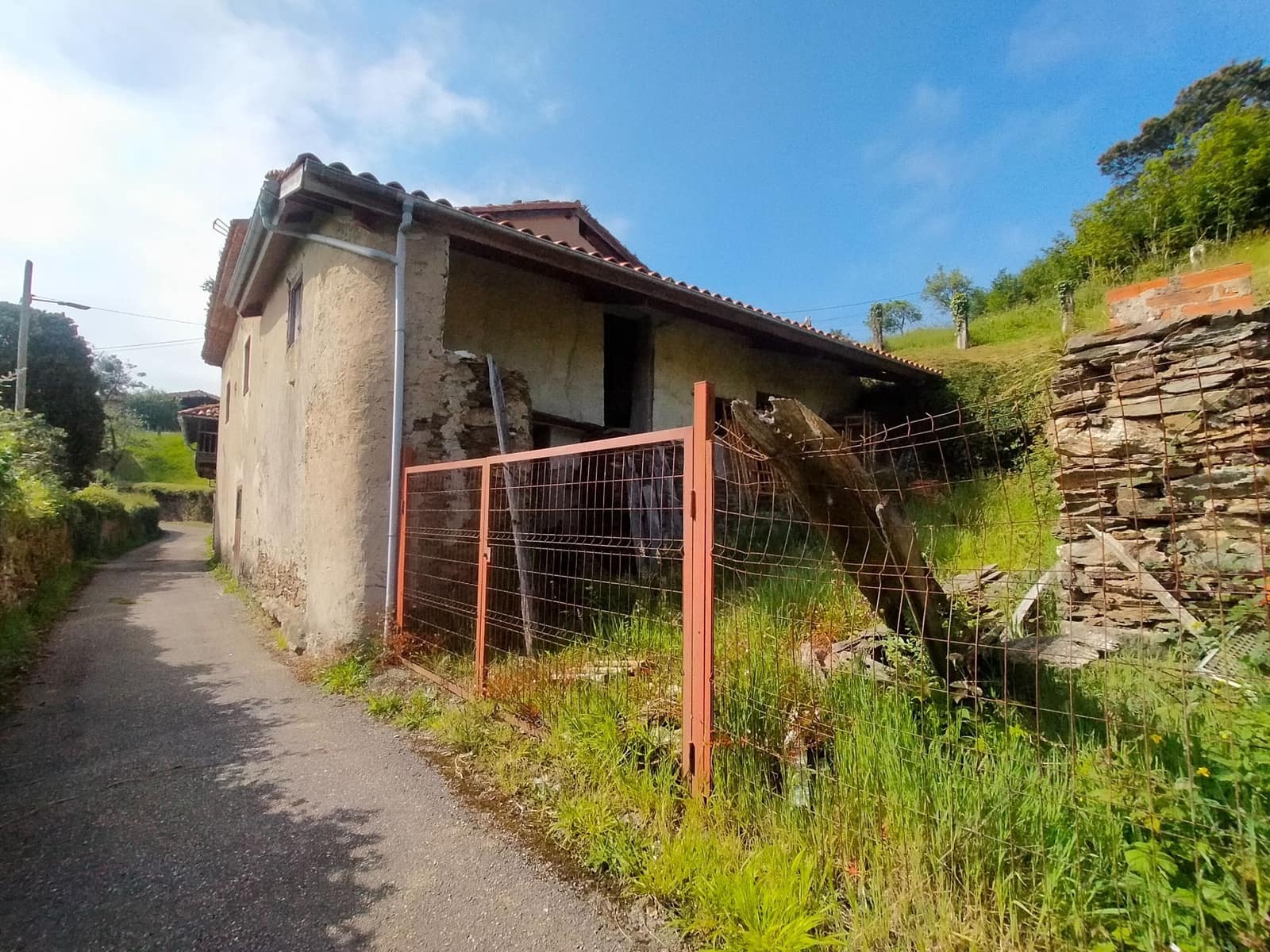 2 soveværelse Byhus til salg i Cudillero med garage - € 170.000 (Ref: 9034300)