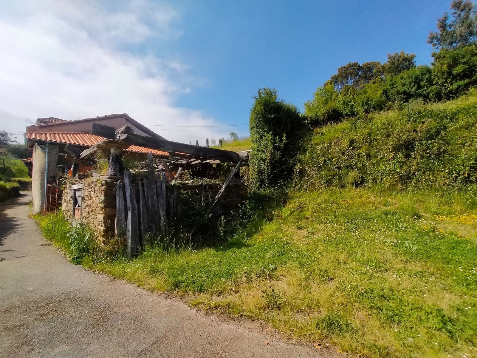 2 soveværelse Byhus til salg i Cudillero med garage - € 170.000 (Ref: 9034300)