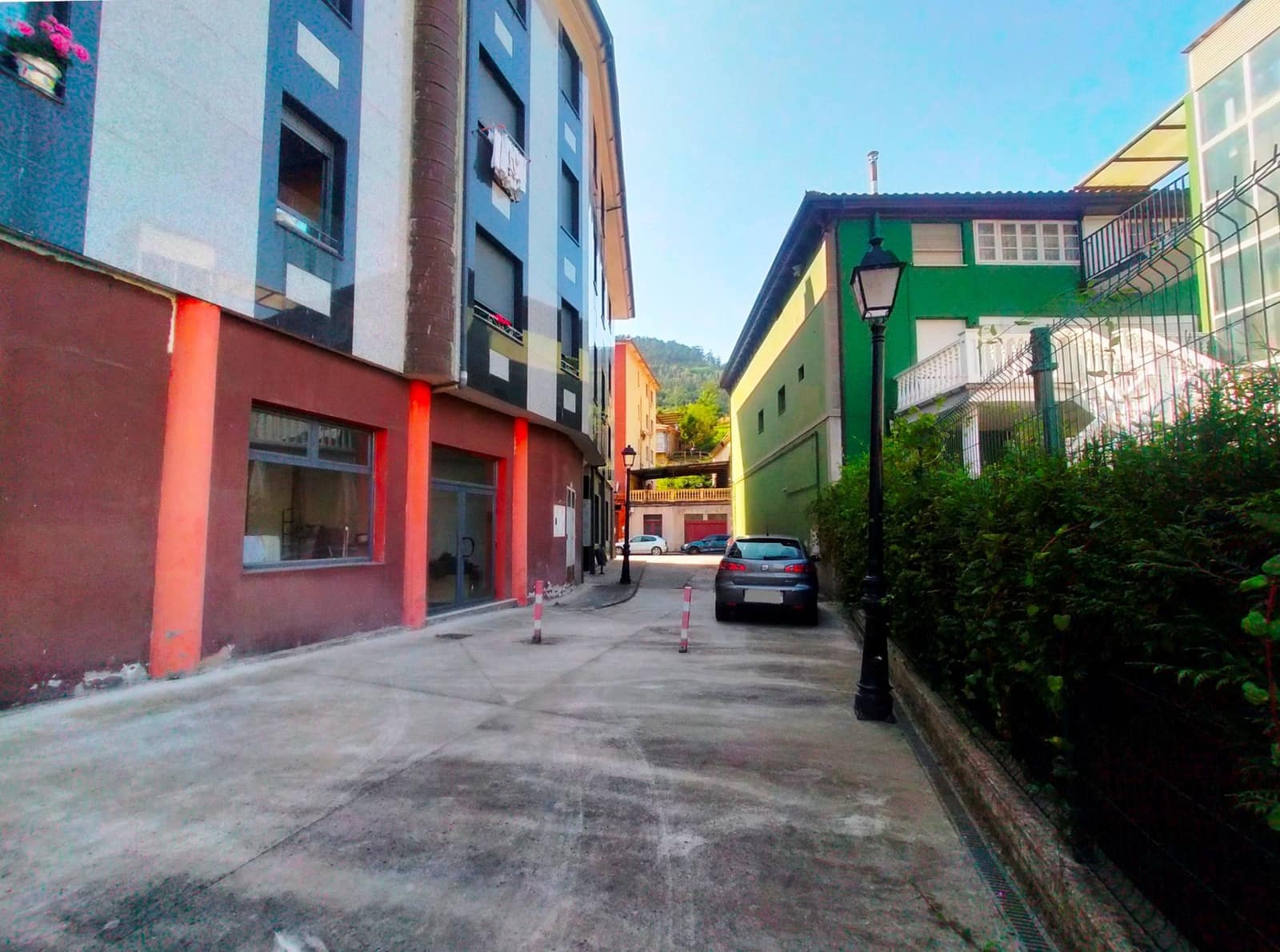 2 sypialnia Mieszkanie na sprzedaż w Salas z garażem - 125 000 € (Ref: 9098883)