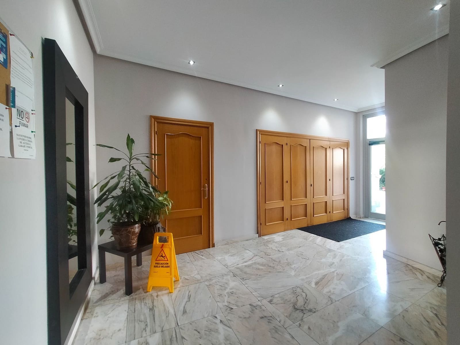 2 sypialnia Mieszkanie na sprzedaż w Salas z garażem - 125 000 € (Ref: 9098883)