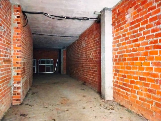 Erhverv til salg i Pravia - € 45.000 (Ref: 9180801)