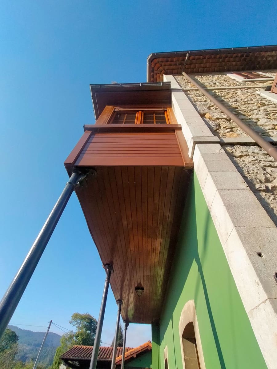 8 soveværelse Villa til salg i Pravia med garage - € 635.000 (Ref: 9251876)