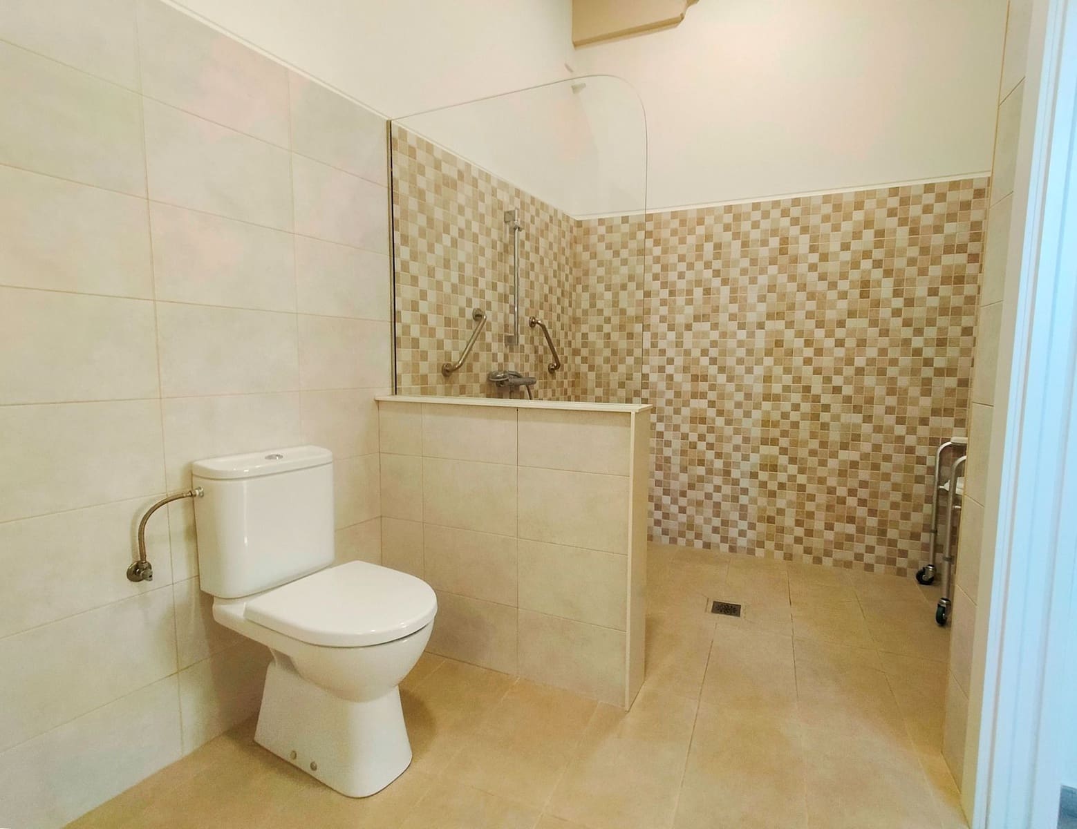 8 soveværelse Villa til salg i Pravia med garage - € 635.000 (Ref: 9251876)