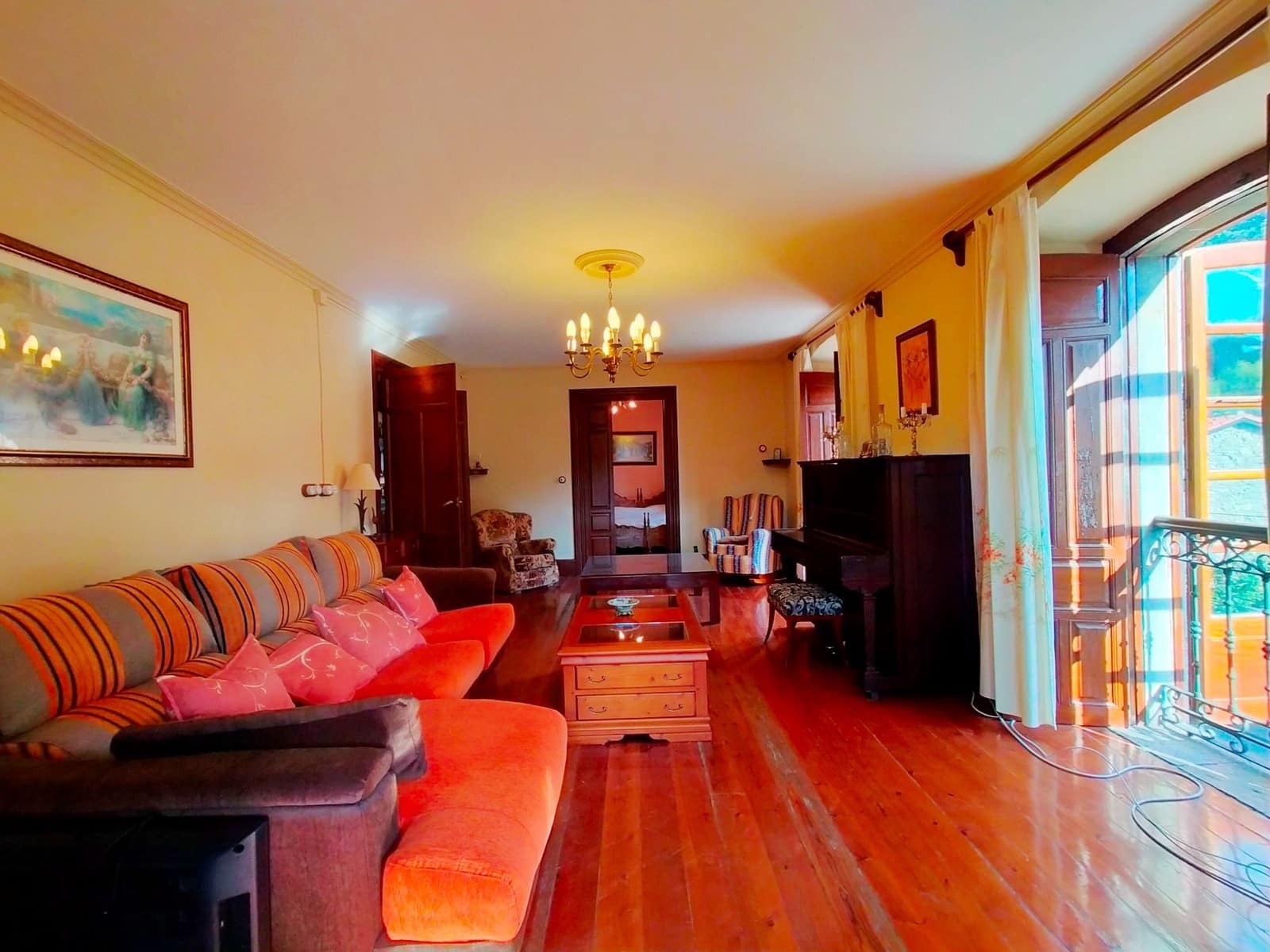 8 soveværelse Villa til salg i Pravia med garage - € 635.000 (Ref: 9251876)