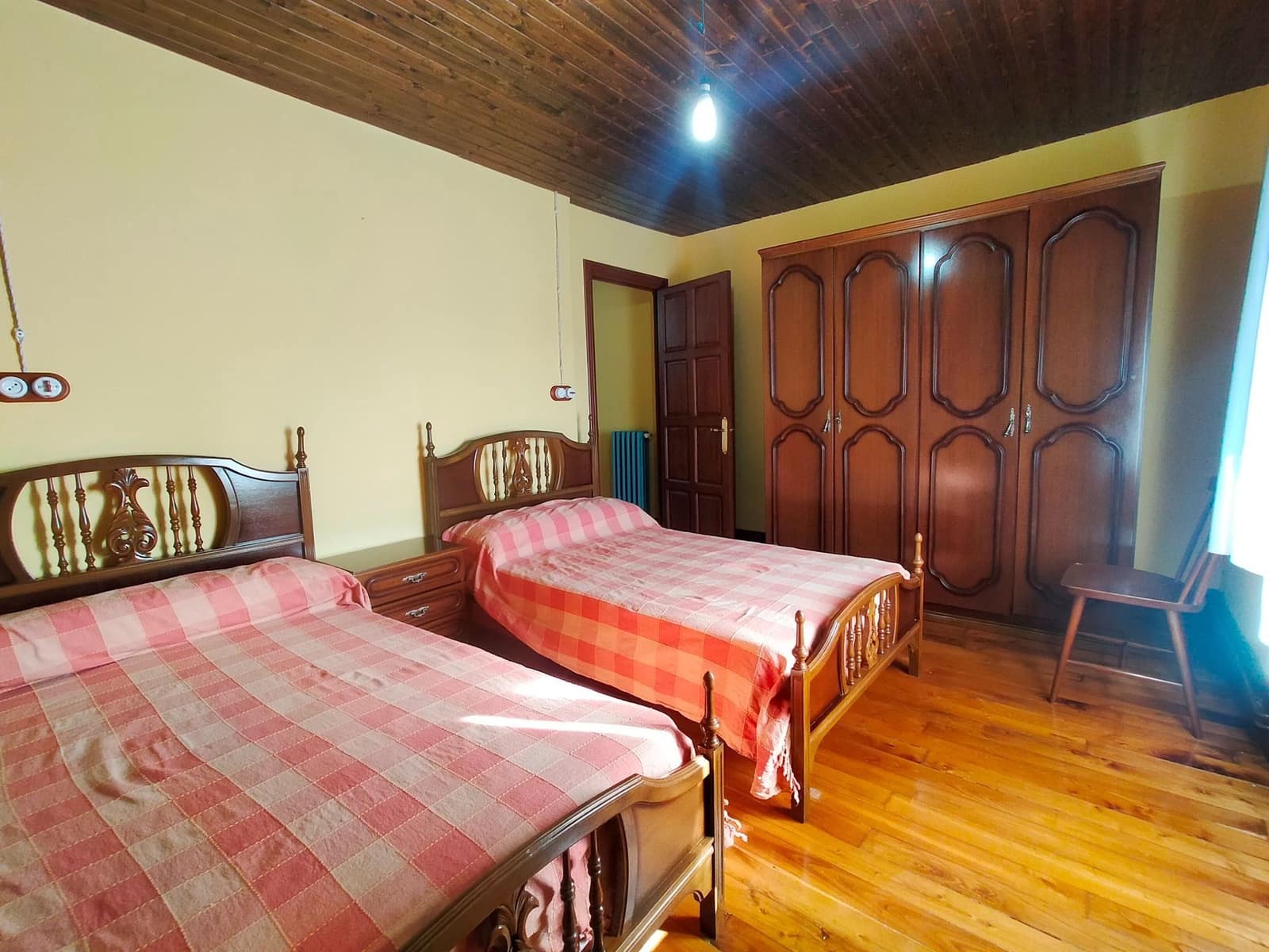 8 soveværelse Villa til salg i Pravia med garage - € 635.000 (Ref: 9251876)