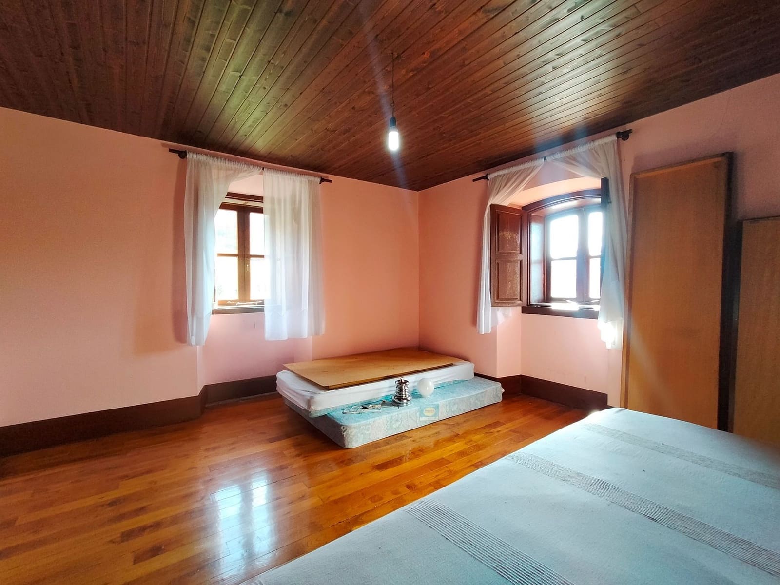 8 soveværelse Villa til salg i Pravia med garage - € 635.000 (Ref: 9251876)