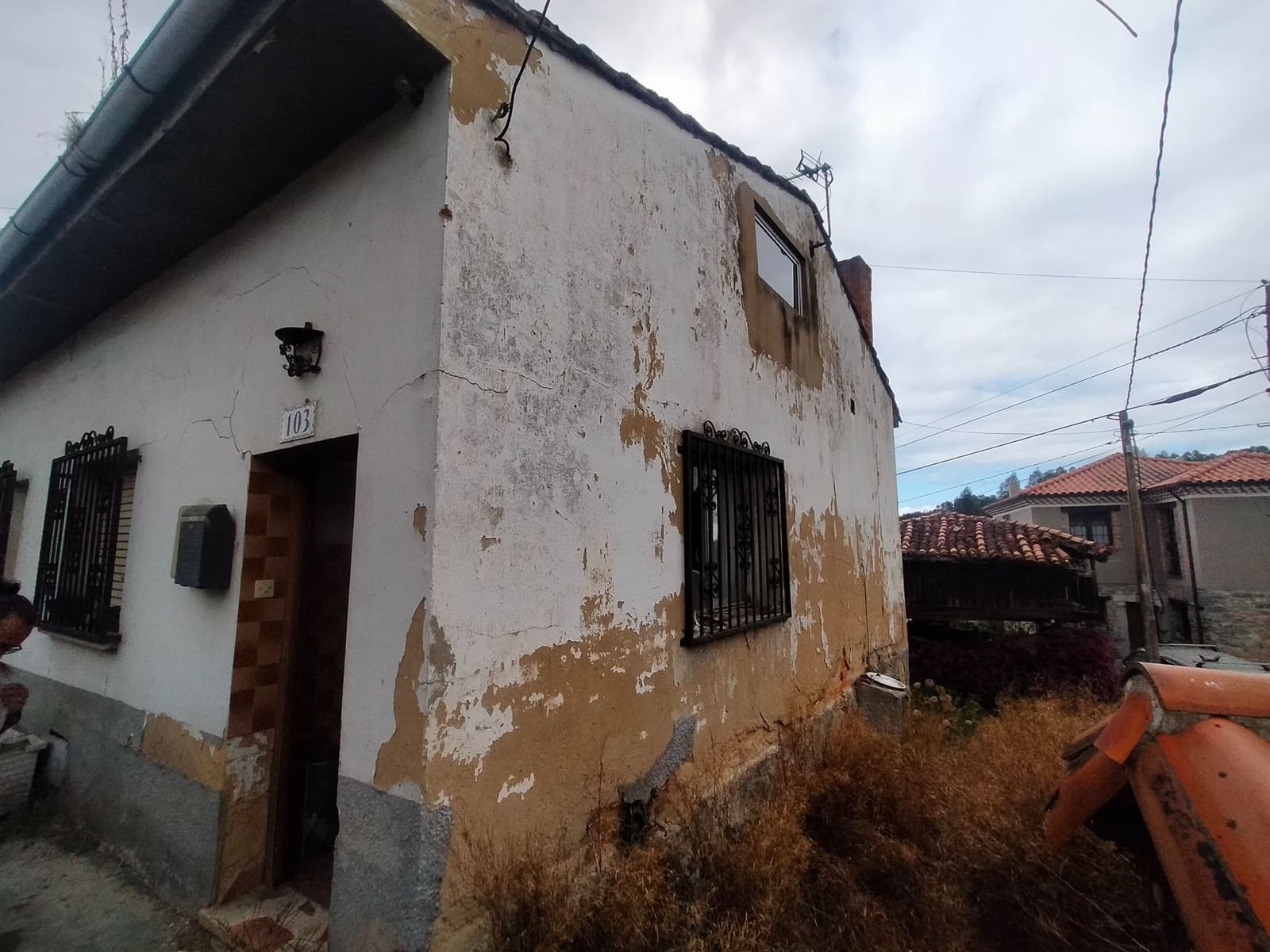 3 sypialnia Dom na sprzedaż w Pravia z garażem - 70 000 € (Ref: 9256771)