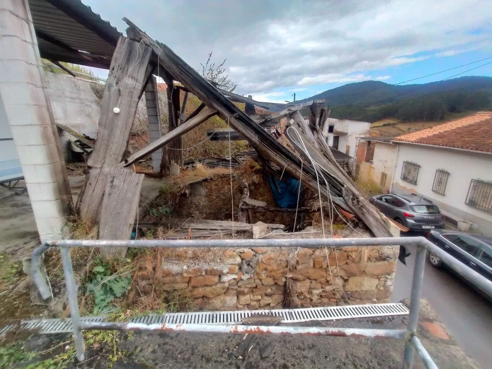 3 sypialnia Dom na sprzedaż w Pravia z garażem - 70 000 € (Ref: 9256771)