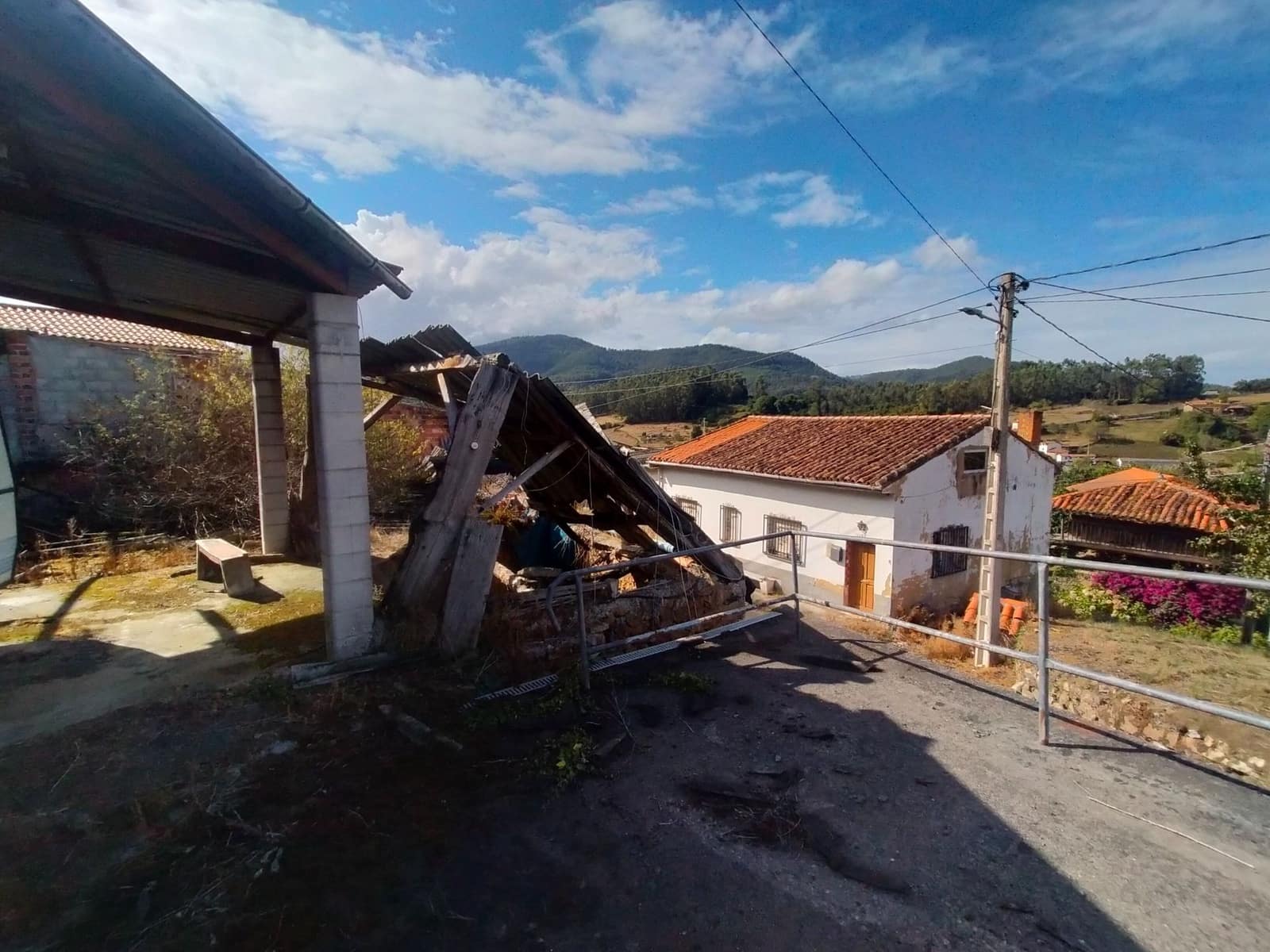 3 sypialnia Dom na sprzedaż w Pravia z garażem - 70 000 € (Ref: 9256771)