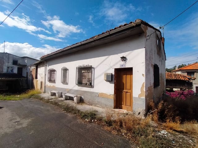 3 bedroom Townhouse for sale in Pravia with garage - € 70,000 (Ref: 9256771)