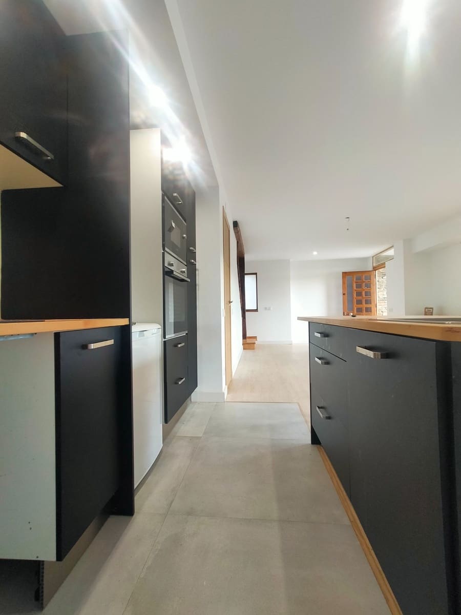 3 soverom Villa til salgs i Cudillero med garasje - € 210 000 (Ref: 9366990)