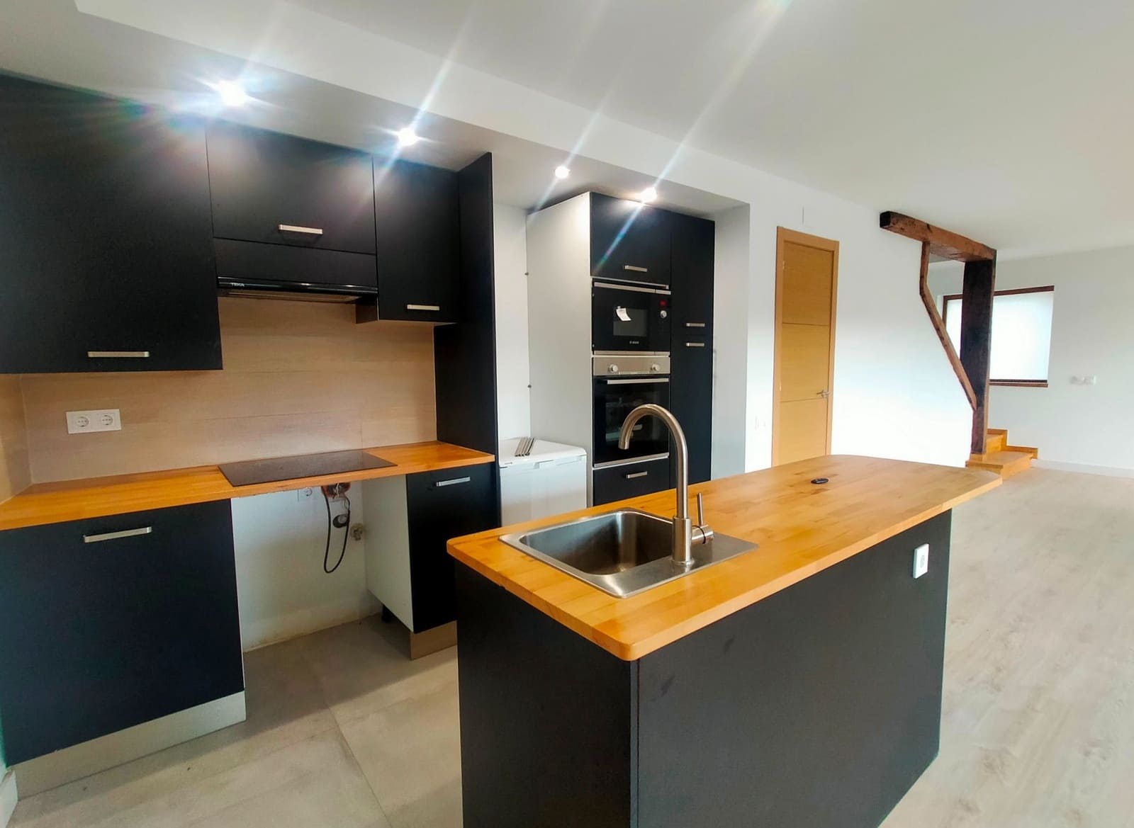 3 soverom Villa til salgs i Cudillero med garasje - € 210 000 (Ref: 9366990)