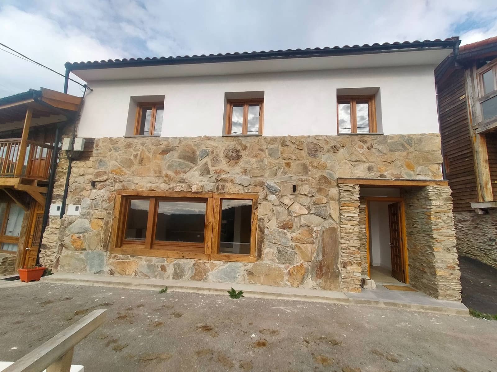 3 soverom Villa til salgs i Cudillero med garasje - € 210 000 (Ref: 9366990)