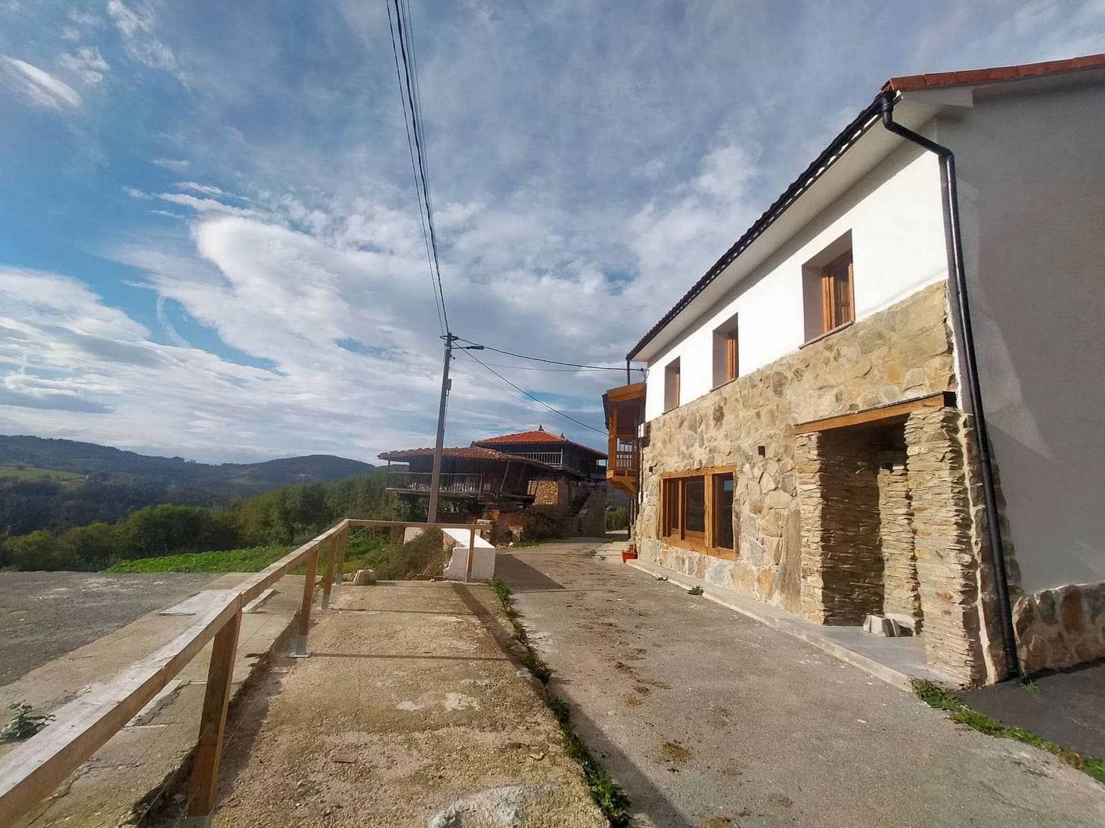 3 soverom Villa til salgs i Cudillero med garasje - € 210 000 (Ref: 9366990)
