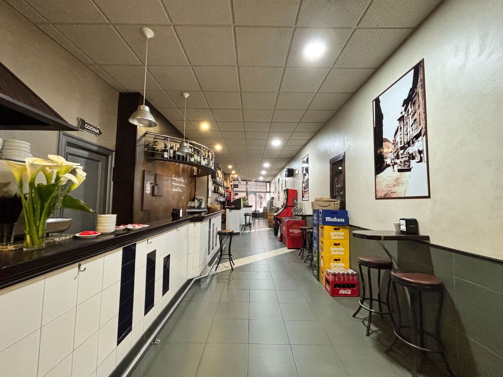 Commercial for sale in Pravia - € 115,000 (Ref: 9385163)