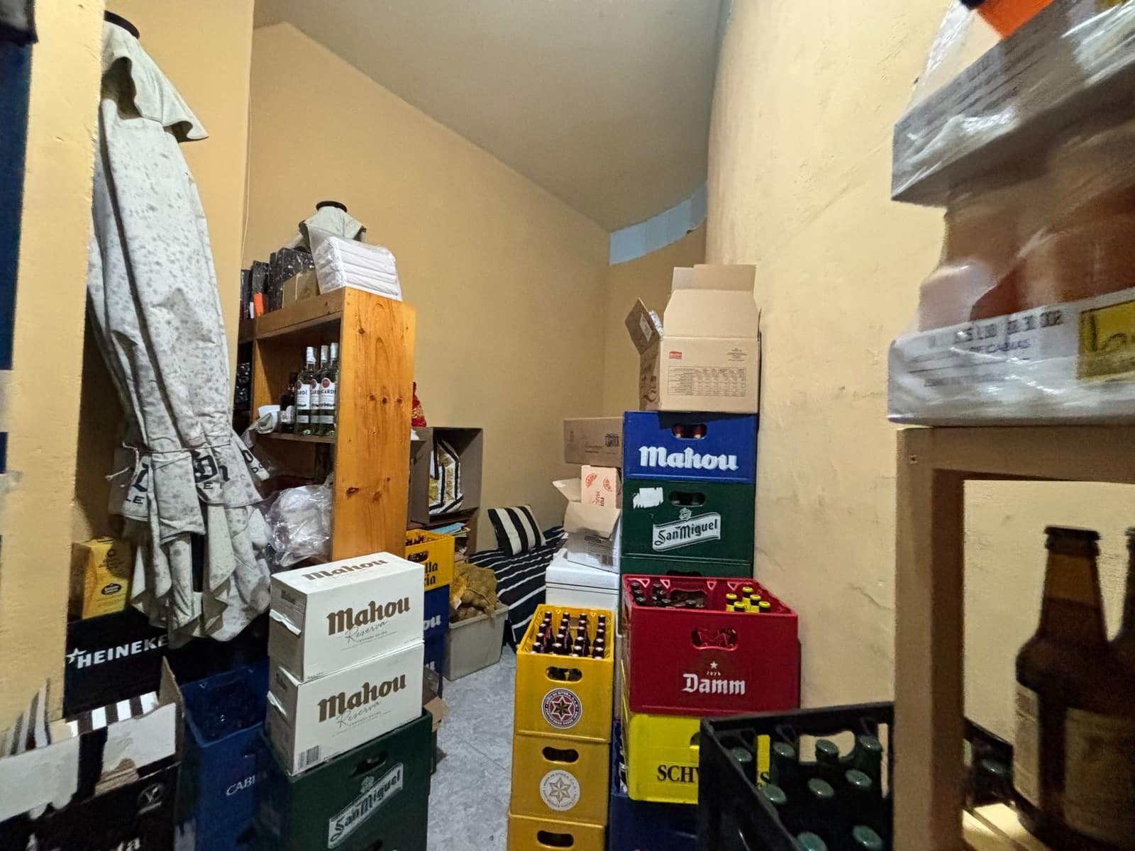 Commercial for sale in Pravia - € 115,000 (Ref: 9385163)