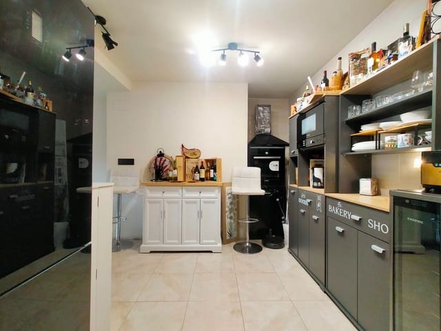 4 Zimmer Wohnung zu verkaufen in Pravia - 220.000 € (Ref: 9470811)