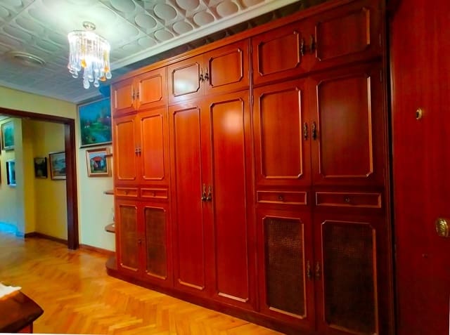 5 soveværelse Lejlighed til salg i Pravia - € 205.000 (Ref: 9475917)