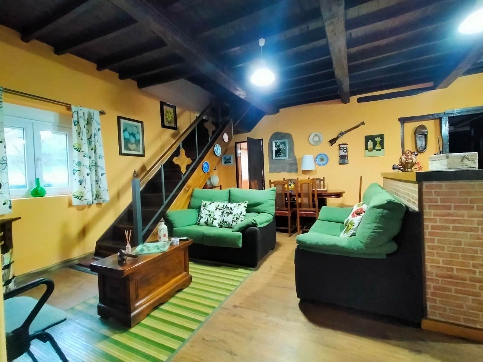 3 bedroom Villa for sale in Salas with garage - € 150,000 (Ref: 9554607)