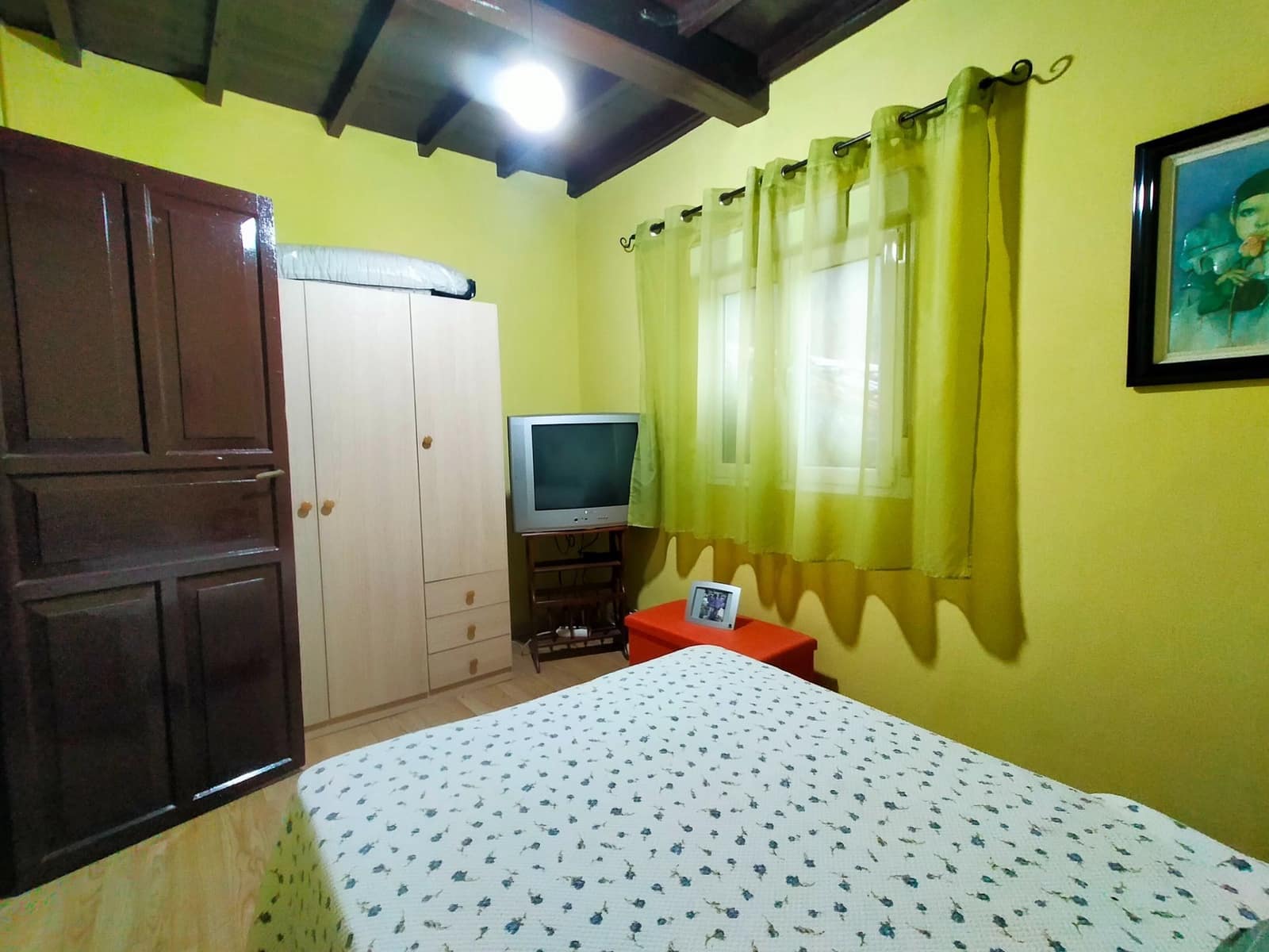 3 bedroom Villa for sale in Salas with garage - € 150,000 (Ref: 9554607)