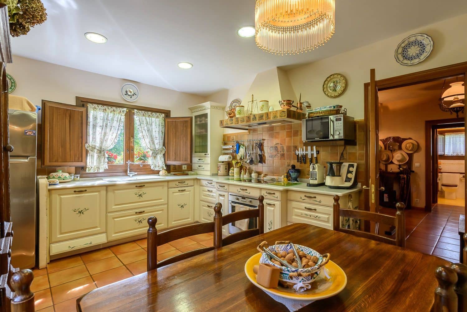 7 bedroom Villa for sale in Cudillero with garage - € 765,000 (Ref: 9610851)