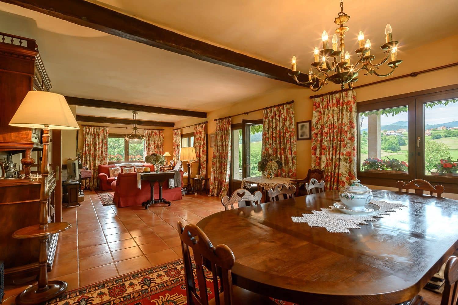 7 bedroom Villa for sale in Cudillero with garage - € 765,000 (Ref: 9610851)