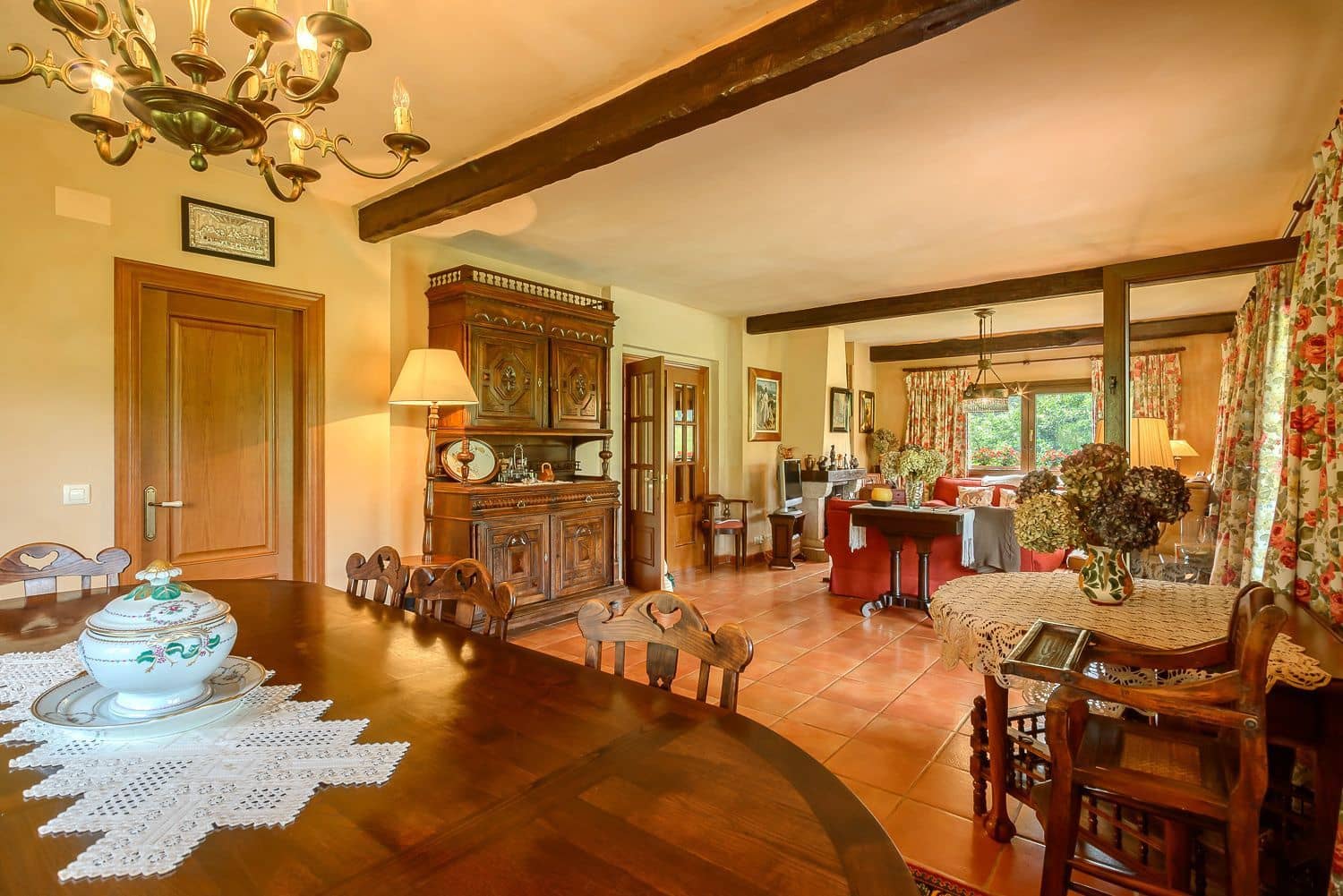 7 bedroom Villa for sale in Cudillero with garage - € 765,000 (Ref: 9610851)