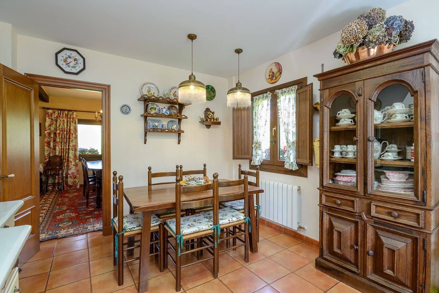 7 bedroom Villa for sale in Cudillero with garage - € 765,000 (Ref: 9610851)