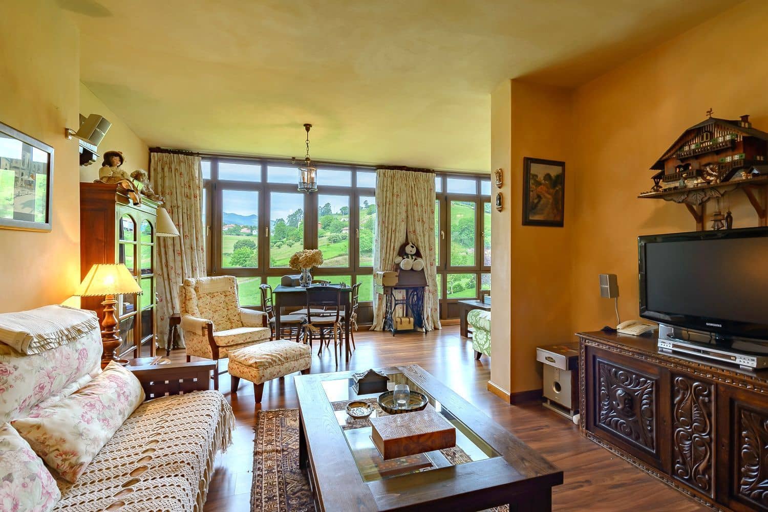 7 bedroom Villa for sale in Cudillero with garage - € 765,000 (Ref: 9610851)