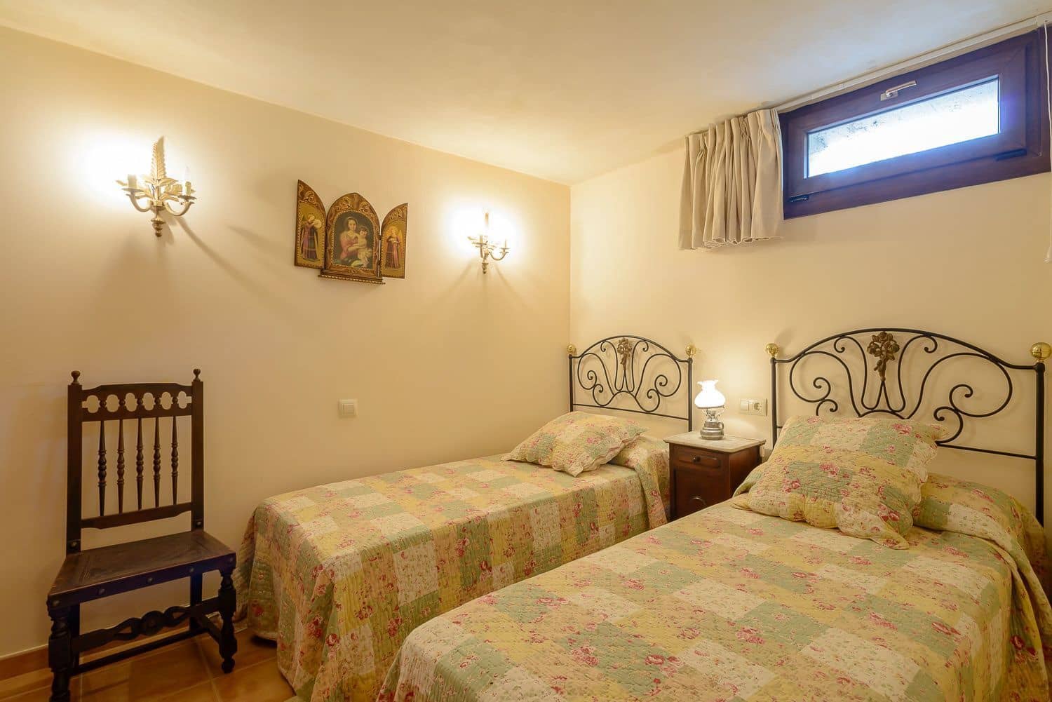 7 bedroom Villa for sale in Cudillero with garage - € 765,000 (Ref: 9610851)