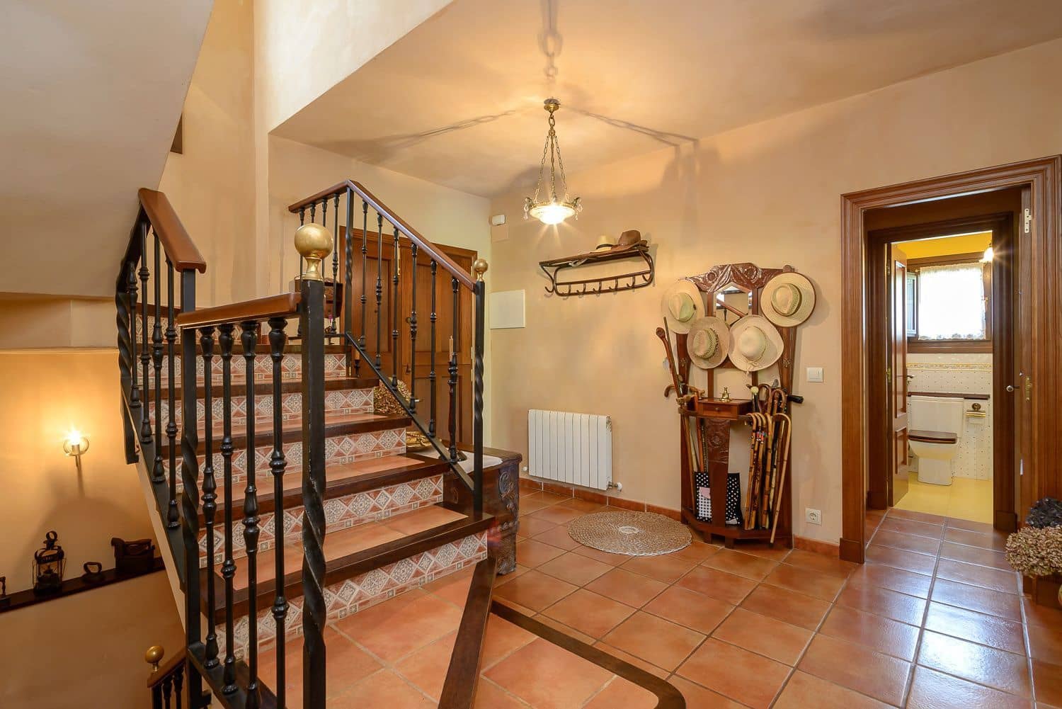 7 bedroom Villa for sale in Cudillero with garage - € 765,000 (Ref: 9610851)