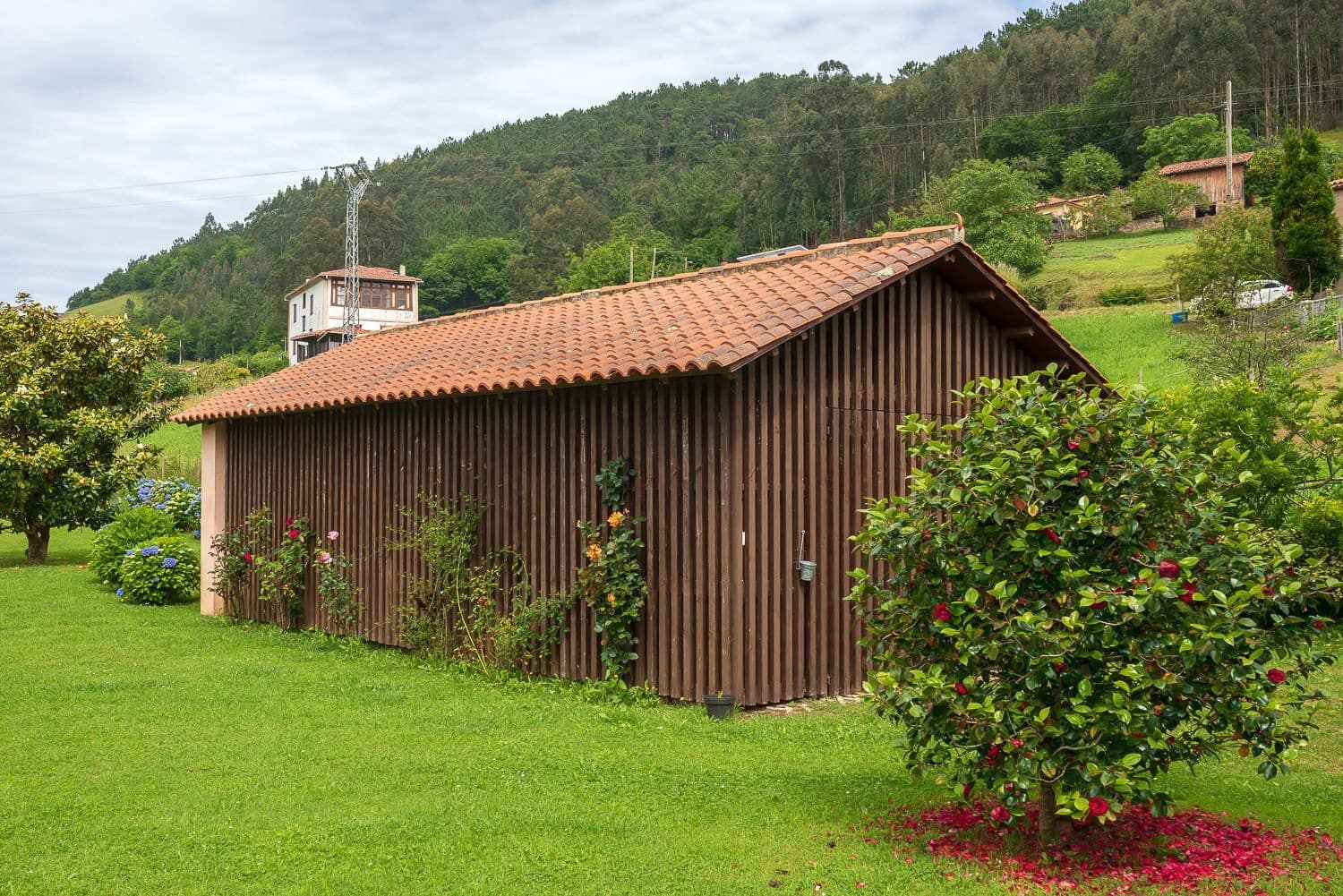 7 bedroom Villa for sale in Cudillero with garage - € 765,000 (Ref: 9610851)