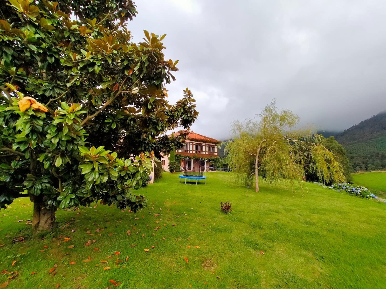 7 bedroom Villa for sale in Cudillero with garage - € 765,000 (Ref: 9610851)