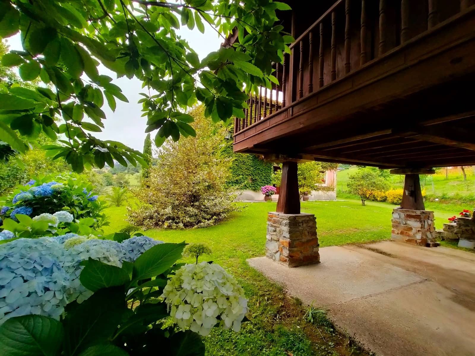 7 bedroom Villa for sale in Cudillero with garage - € 765,000 (Ref: 9610851)