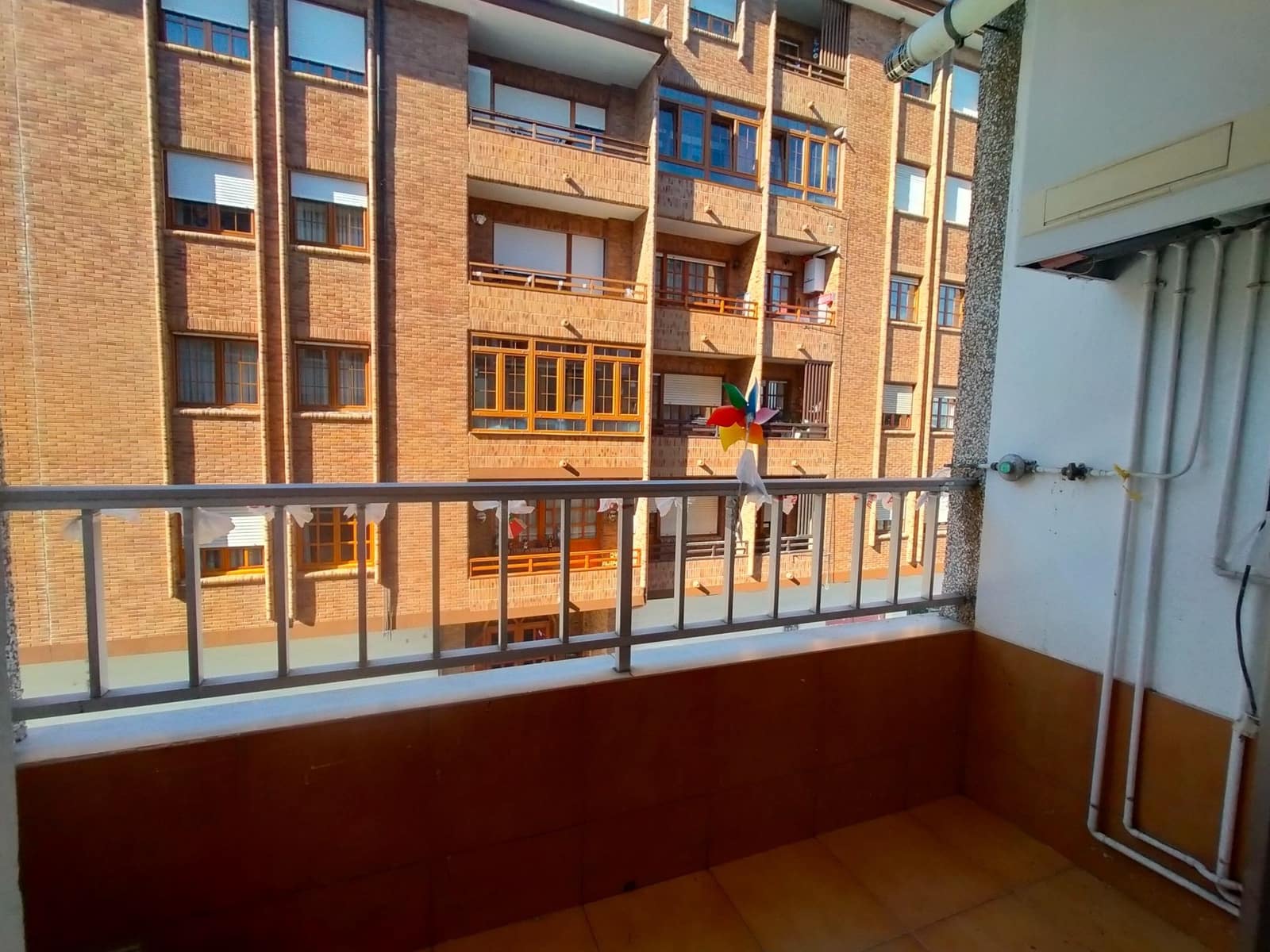 Piso de 3 habitaciones en Pravia en venta con garaje - 135.000 € (Ref: 9639113)