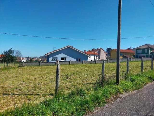 Grunde uden byggetilladelser til salg i Muros de Nalón - € 110.000 (Ref: 9694752)