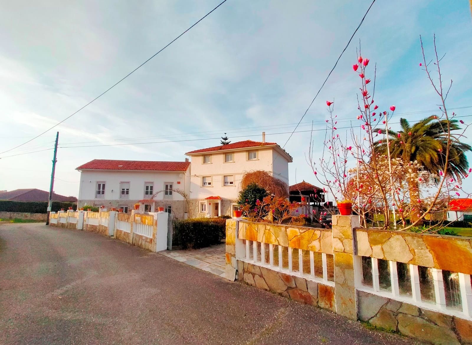 10 bedroom Villa for sale in Cudillero - € 690,000 (Ref: 9700477)
