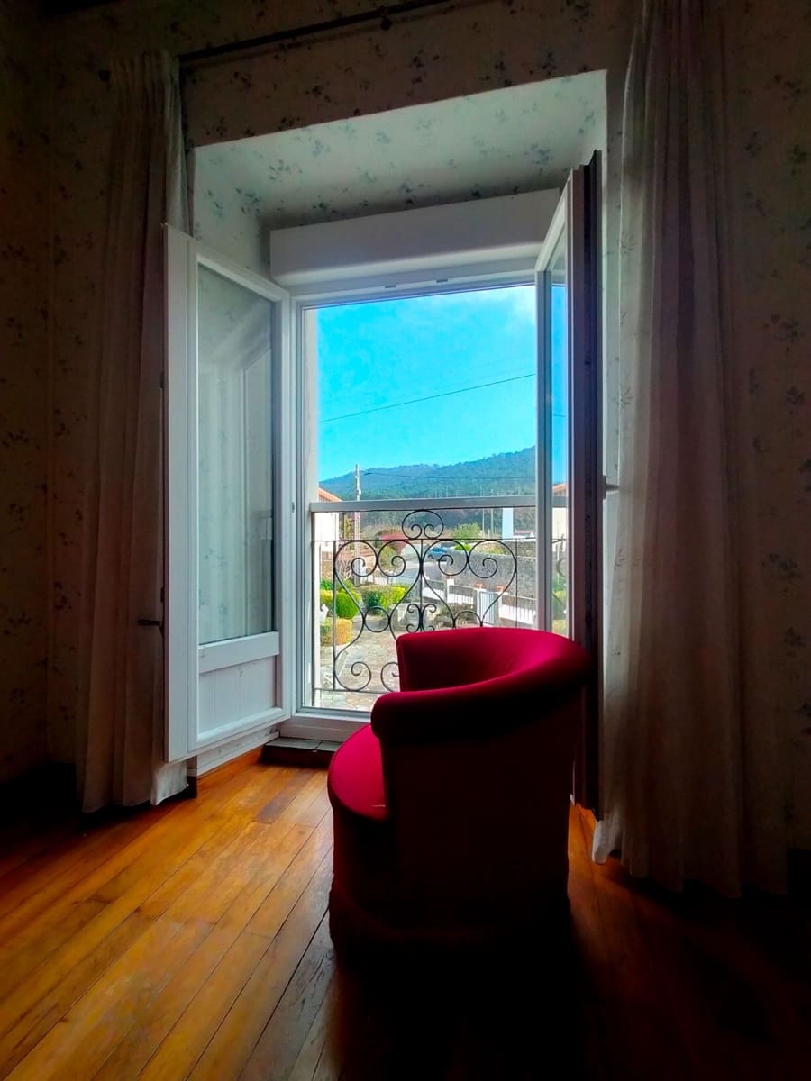 10 bedroom Villa for sale in Cudillero - € 690,000 (Ref: 9700477)