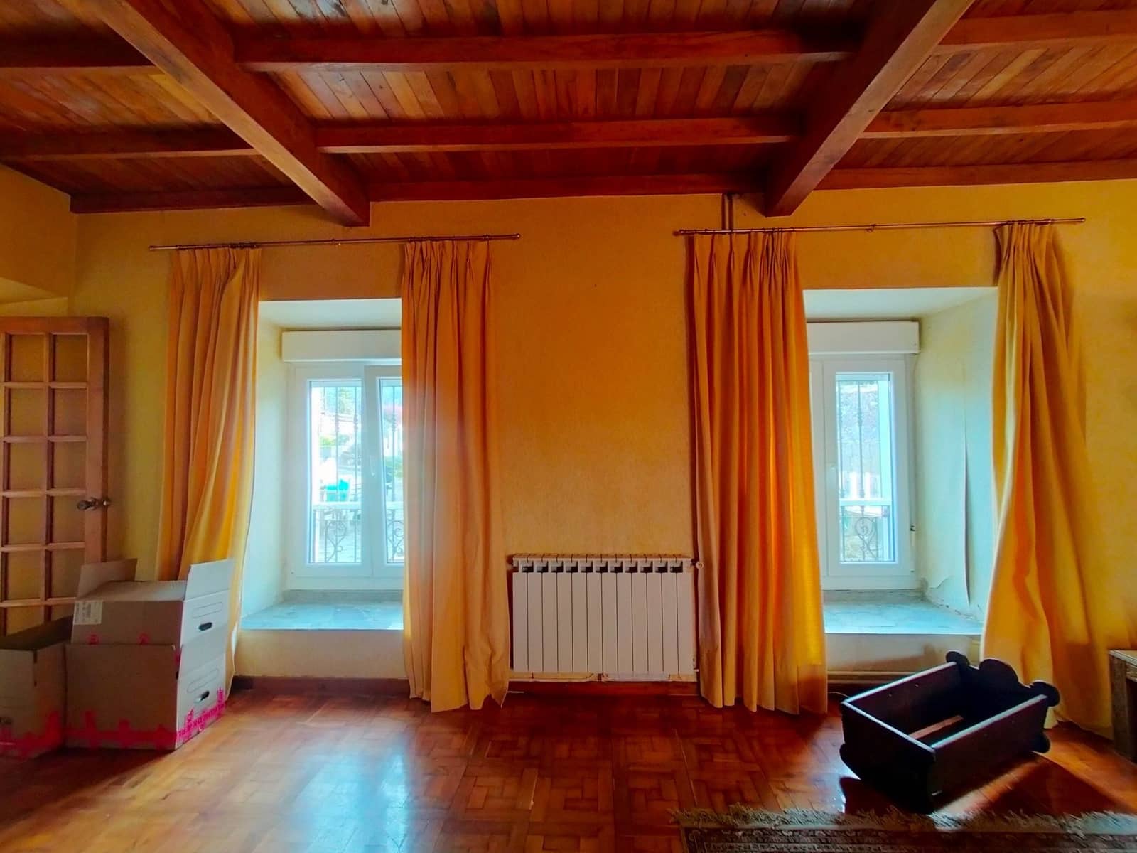 10 bedroom Villa for sale in Cudillero - € 690,000 (Ref: 9700477)