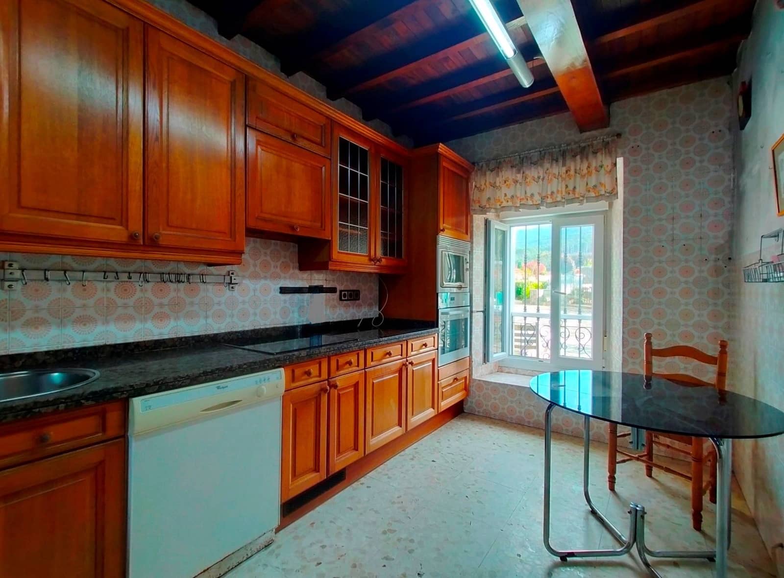 10 bedroom Villa for sale in Cudillero - € 690,000 (Ref: 9700477)