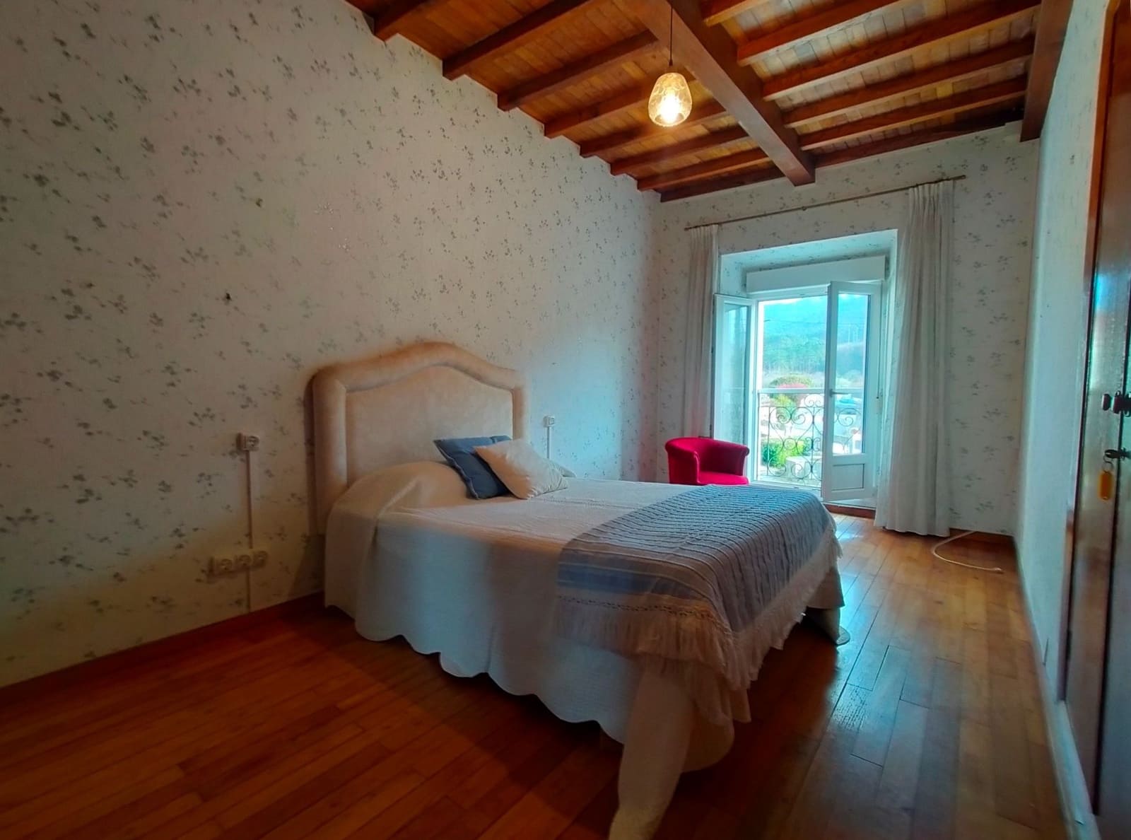 10 bedroom Villa for sale in Cudillero - € 690,000 (Ref: 9700477)