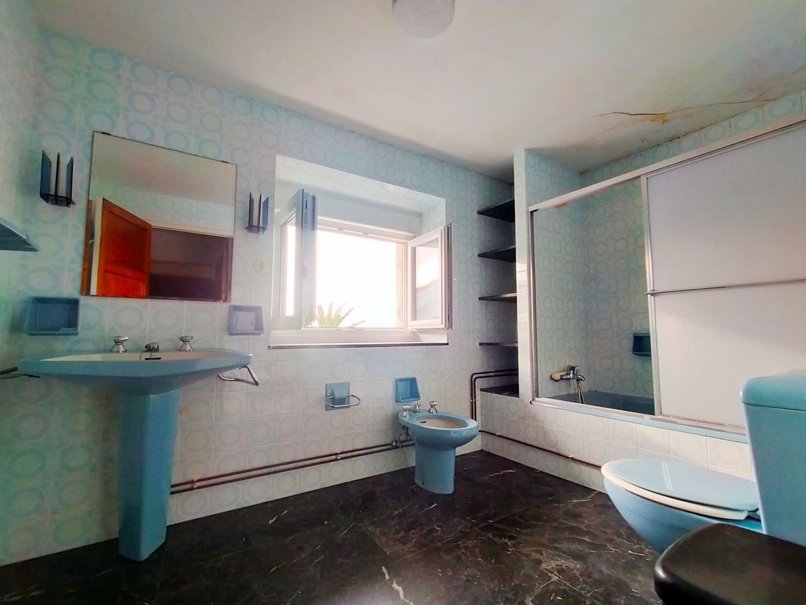 10 bedroom Villa for sale in Cudillero - € 690,000 (Ref: 9700477)