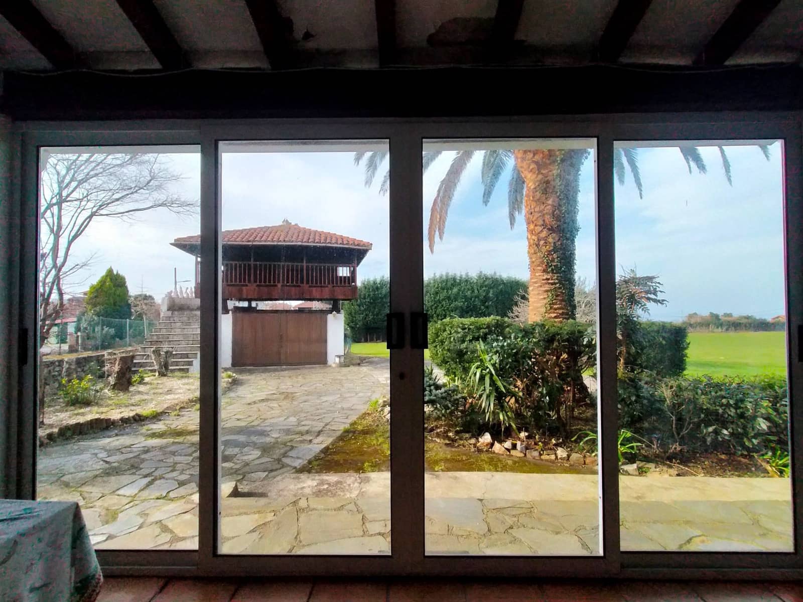 10 bedroom Villa for sale in Cudillero - € 690,000 (Ref: 9700477)