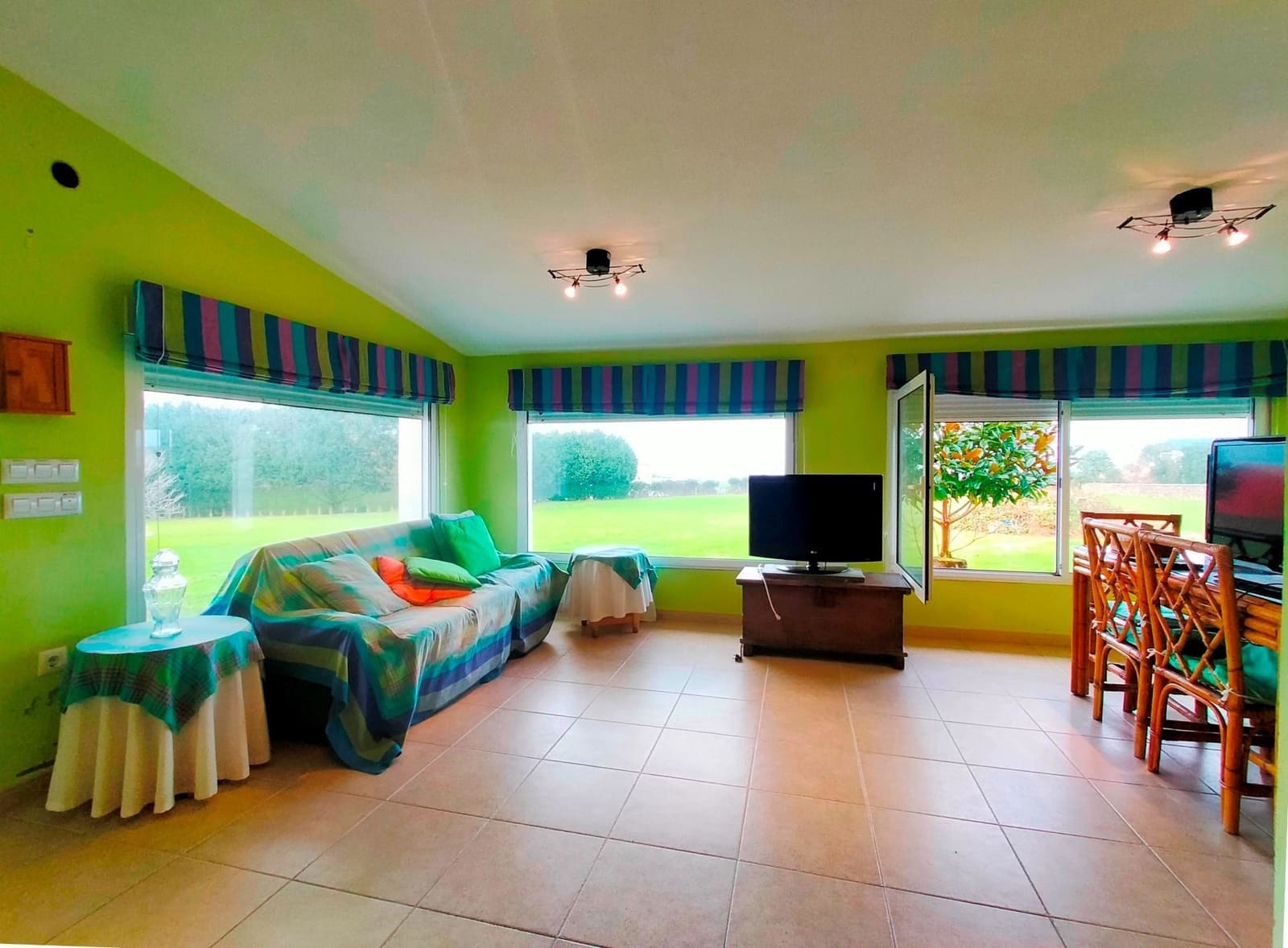 10 bedroom Villa for sale in Cudillero - € 690,000 (Ref: 9700477)