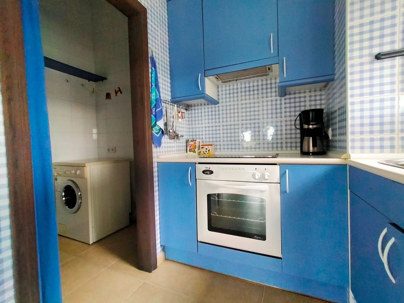 10 bedroom Villa for sale in Cudillero - € 690,000 (Ref: 9700477)