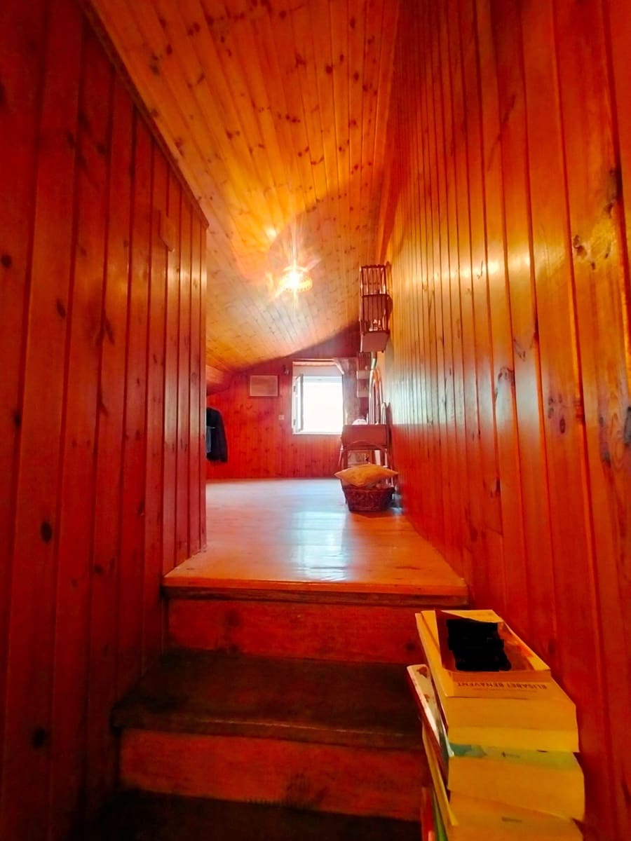 6 bedroom Townhouse for sale in Pravia with garage - € 225,000 (Ref: 9711130)