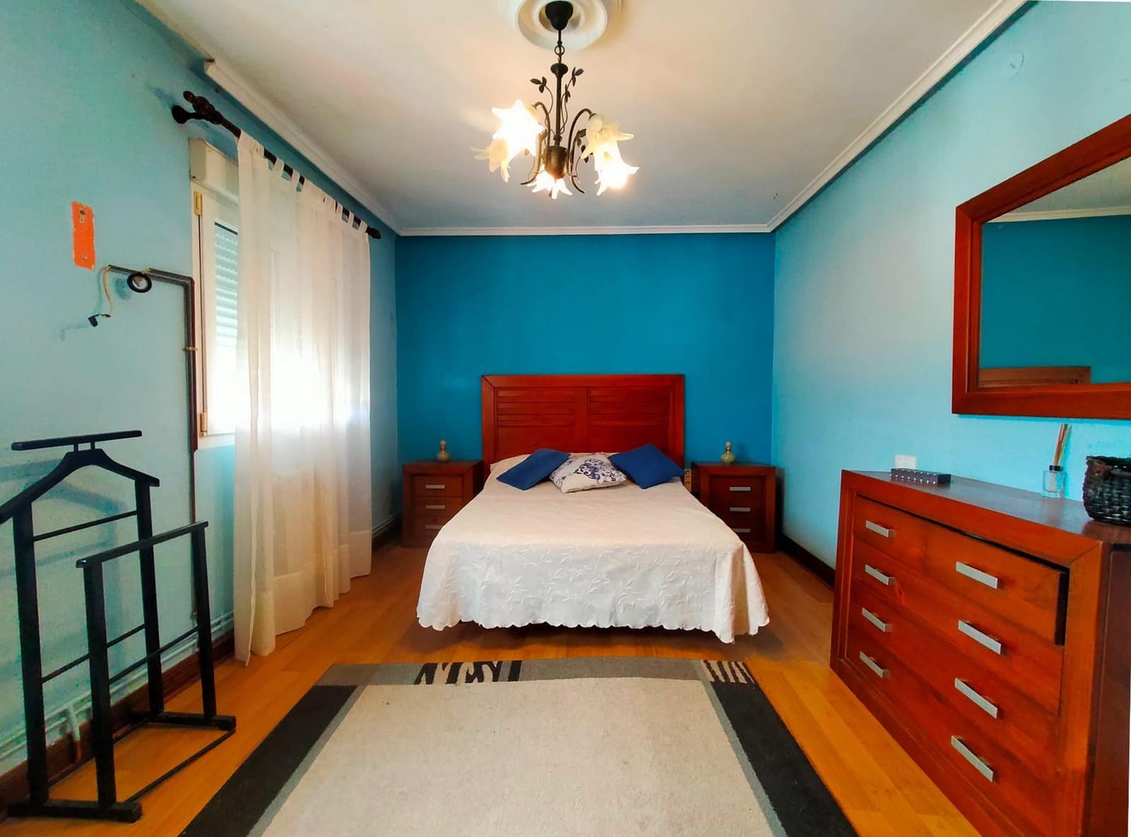 6 bedroom Townhouse for sale in Pravia with garage - € 225,000 (Ref: 9711130)